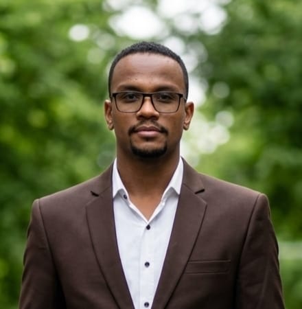 د.أحمد عبدالحافظ